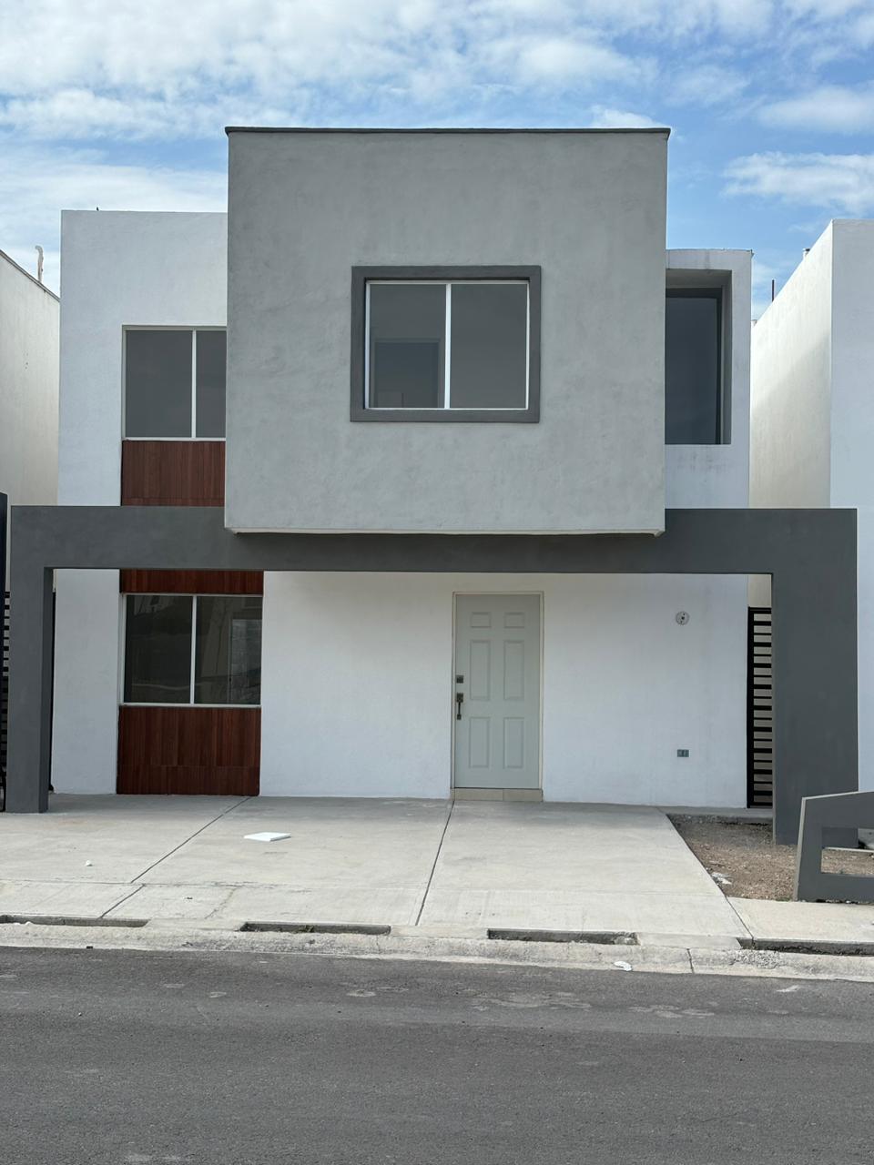 CASA TIPO C EN LOMAS DEL SOL