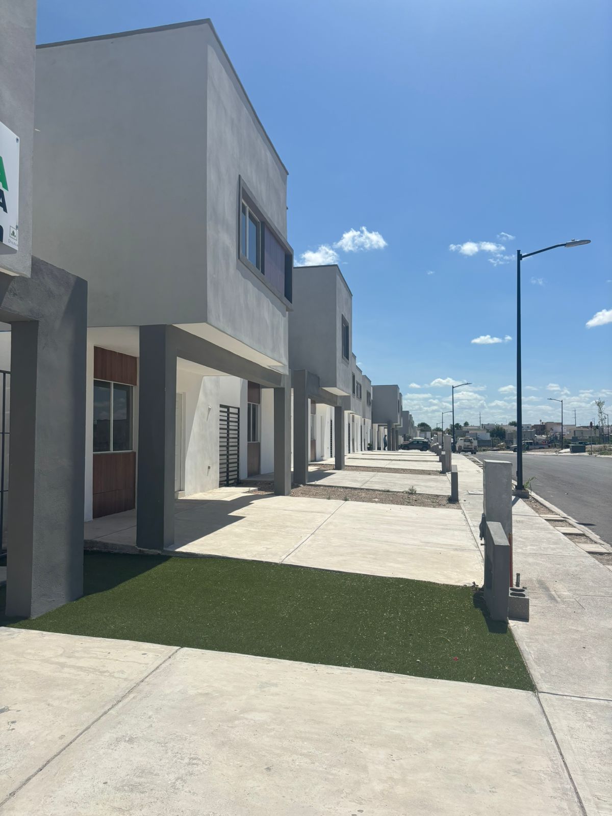 CASA TIPO D EN LOMAS DEL SOL